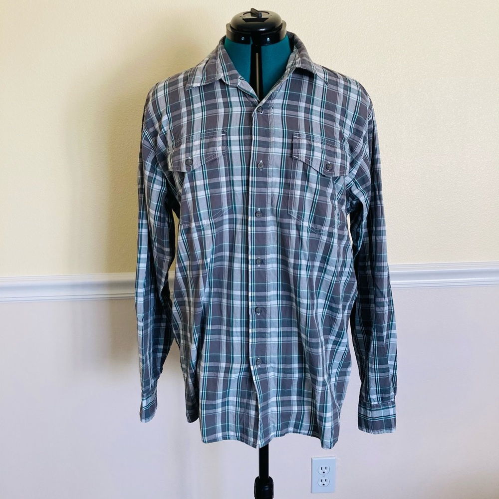WRANGLER GREEN PLAID BUTTON UP SHIRT